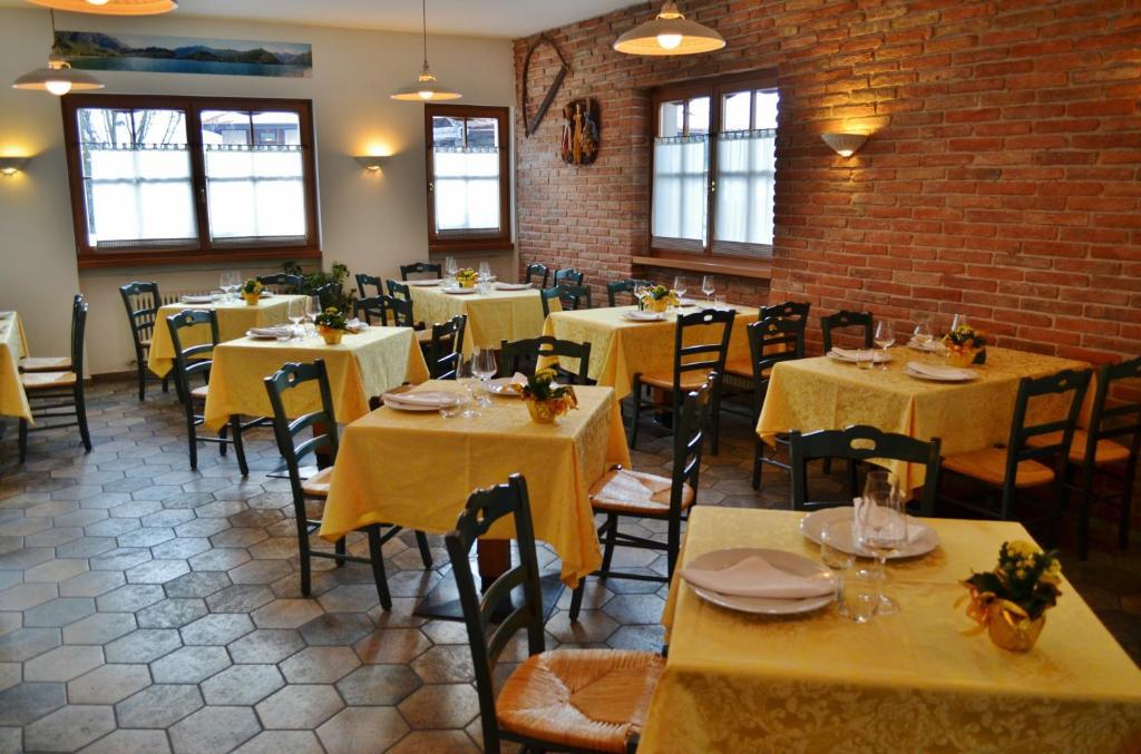 Hotel Locanda Le Tre Oche 몰리나디레드로 외부 사진