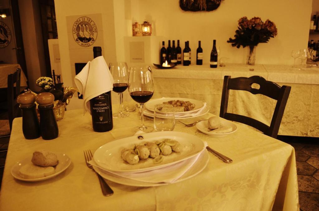 Hotel Locanda Le Tre Oche 몰리나디레드로 외부 사진