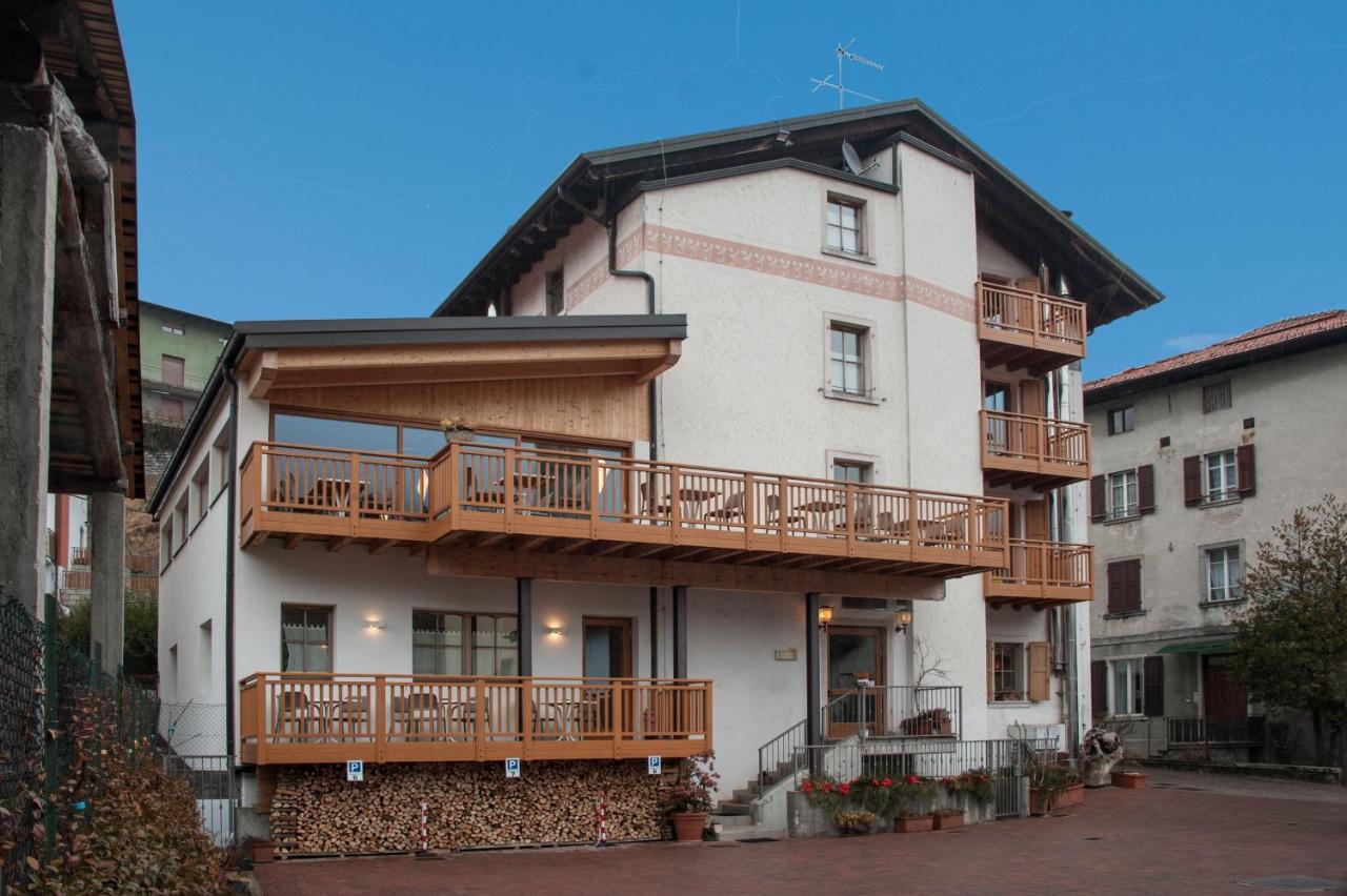 Hotel Locanda Le Tre Oche 몰리나디레드로 외부 사진