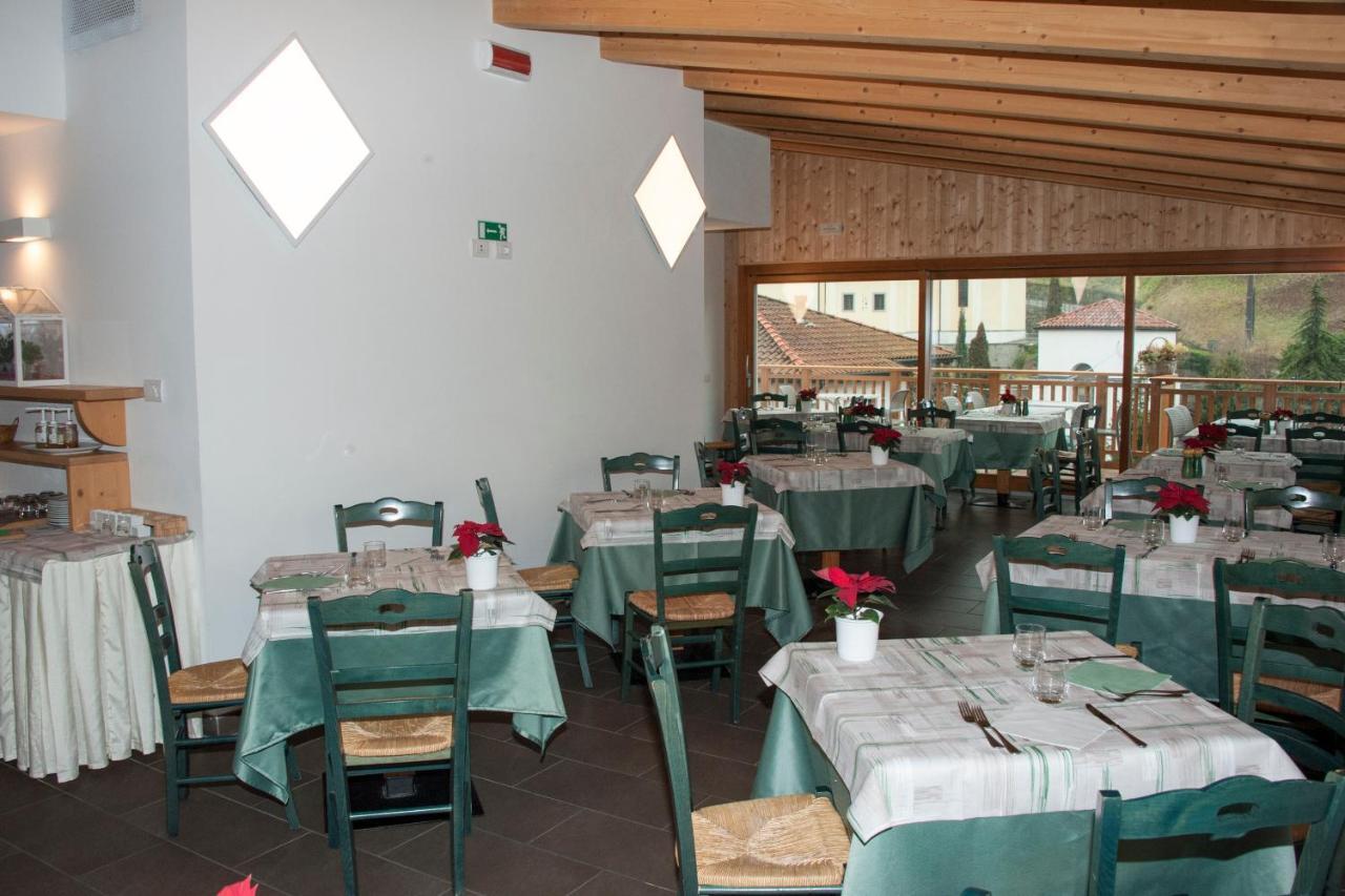 Hotel Locanda Le Tre Oche 몰리나디레드로 외부 사진